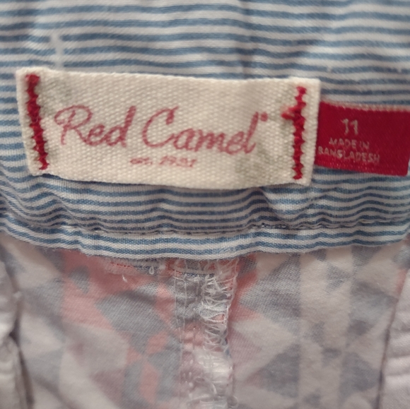 Red Camel Women's (Juniors) Shorts Size 11 - Picture 3 of 4